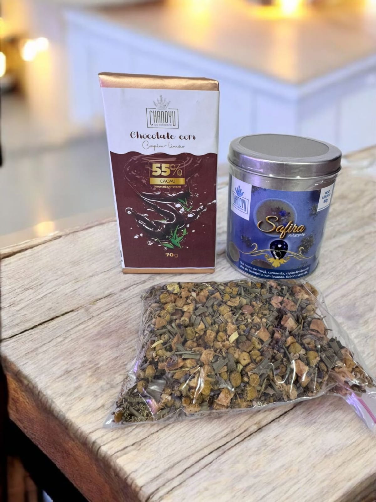 Kit Doce equilíbrio  Safira lata + chocolate capim-limão